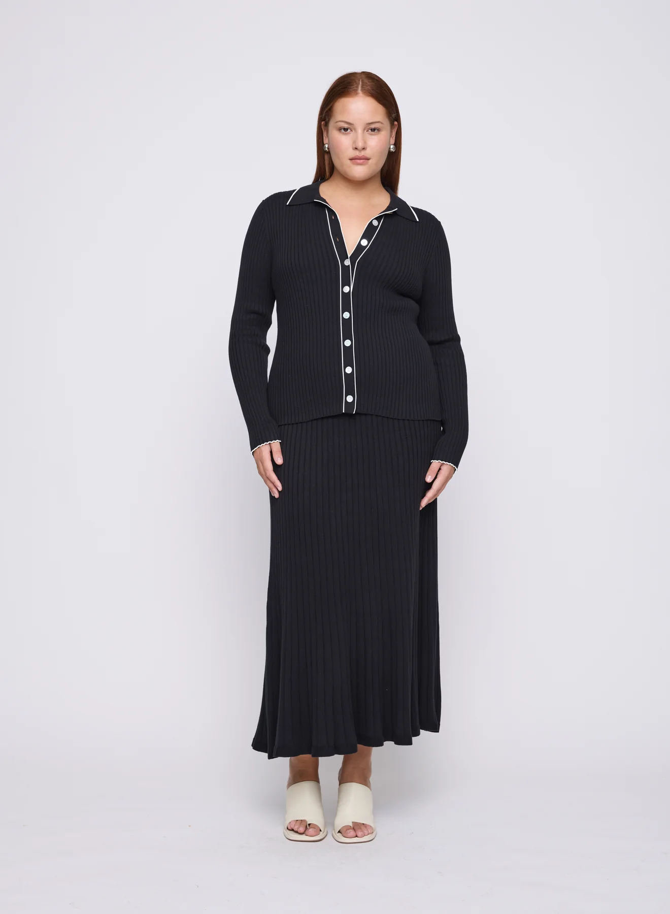 ASHLEN TOP (RAVEN W/ SILENCE TRIM) - Image 5