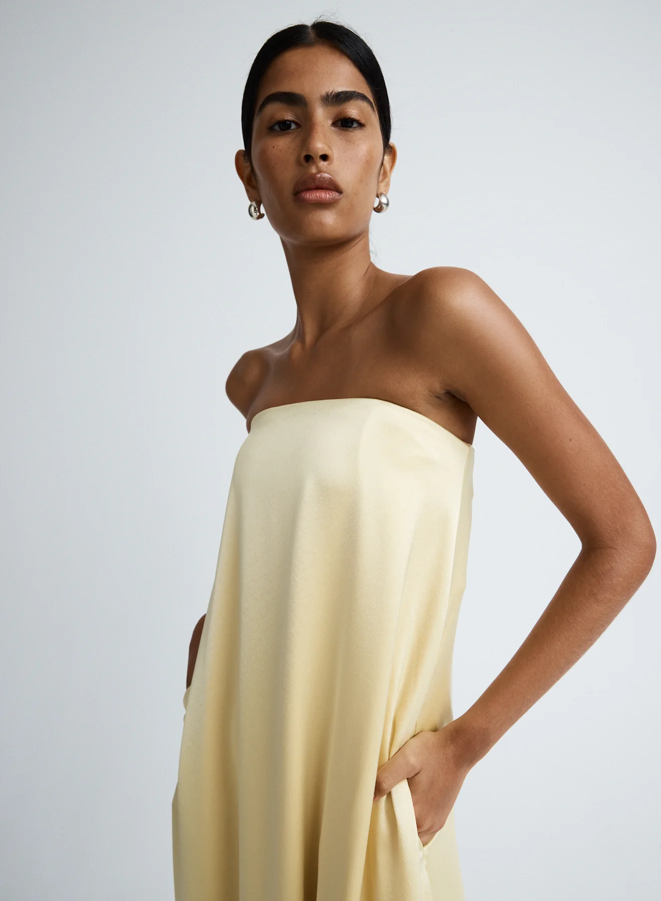 DELFINA DRESS (CHAMPAGNE) - Image 5