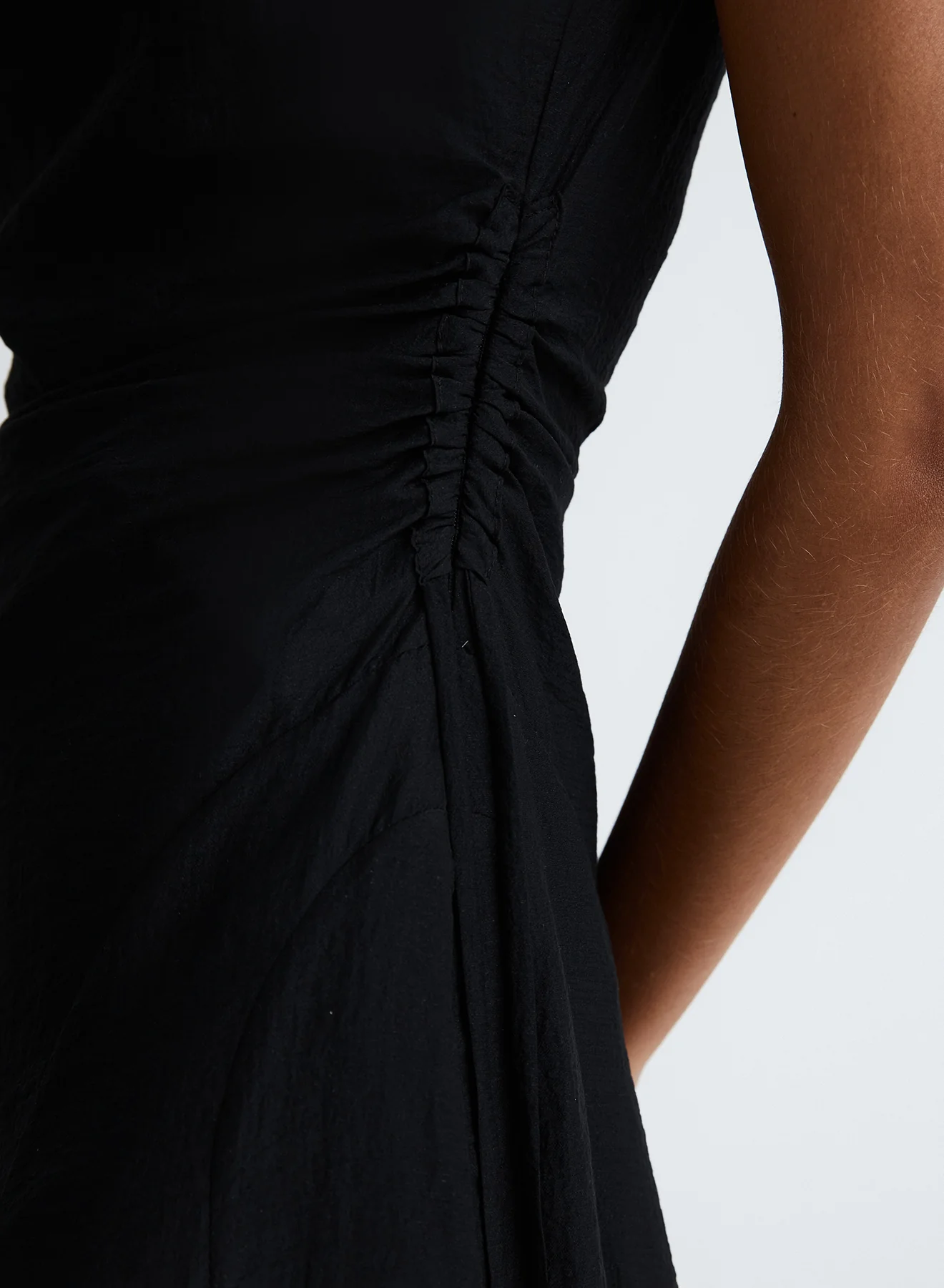 MAI DRESS (BLACK LYOCELL) - Image 4