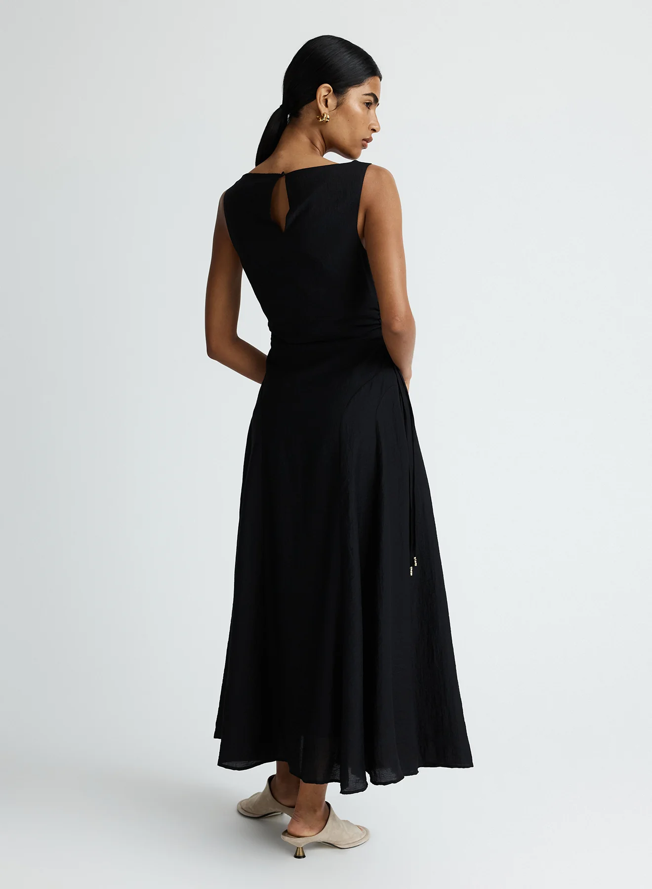 MAI DRESS (BLACK LYOCELL) - Image 6