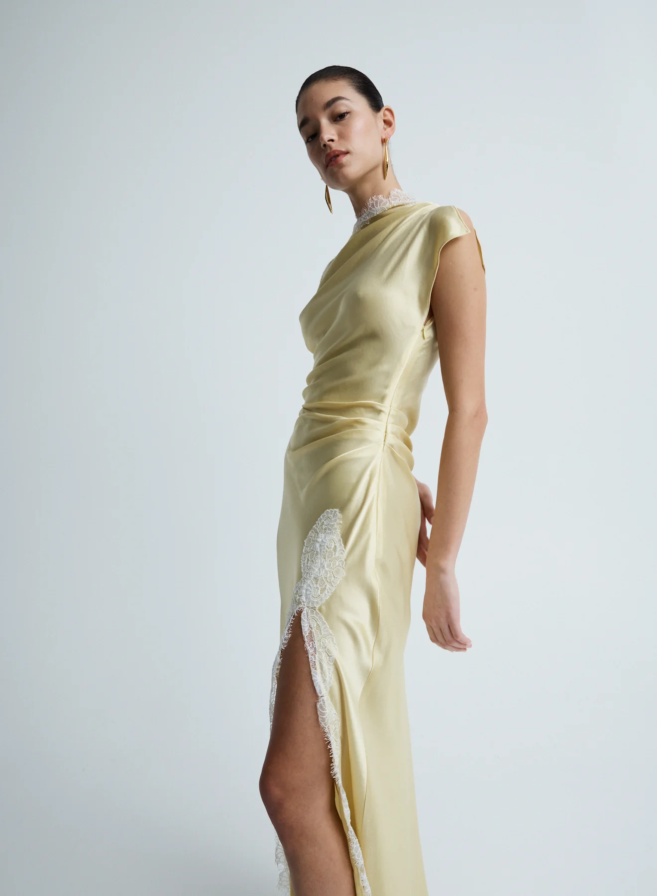 MARTHA DRESS (CHAMPAGNE) - Image 5