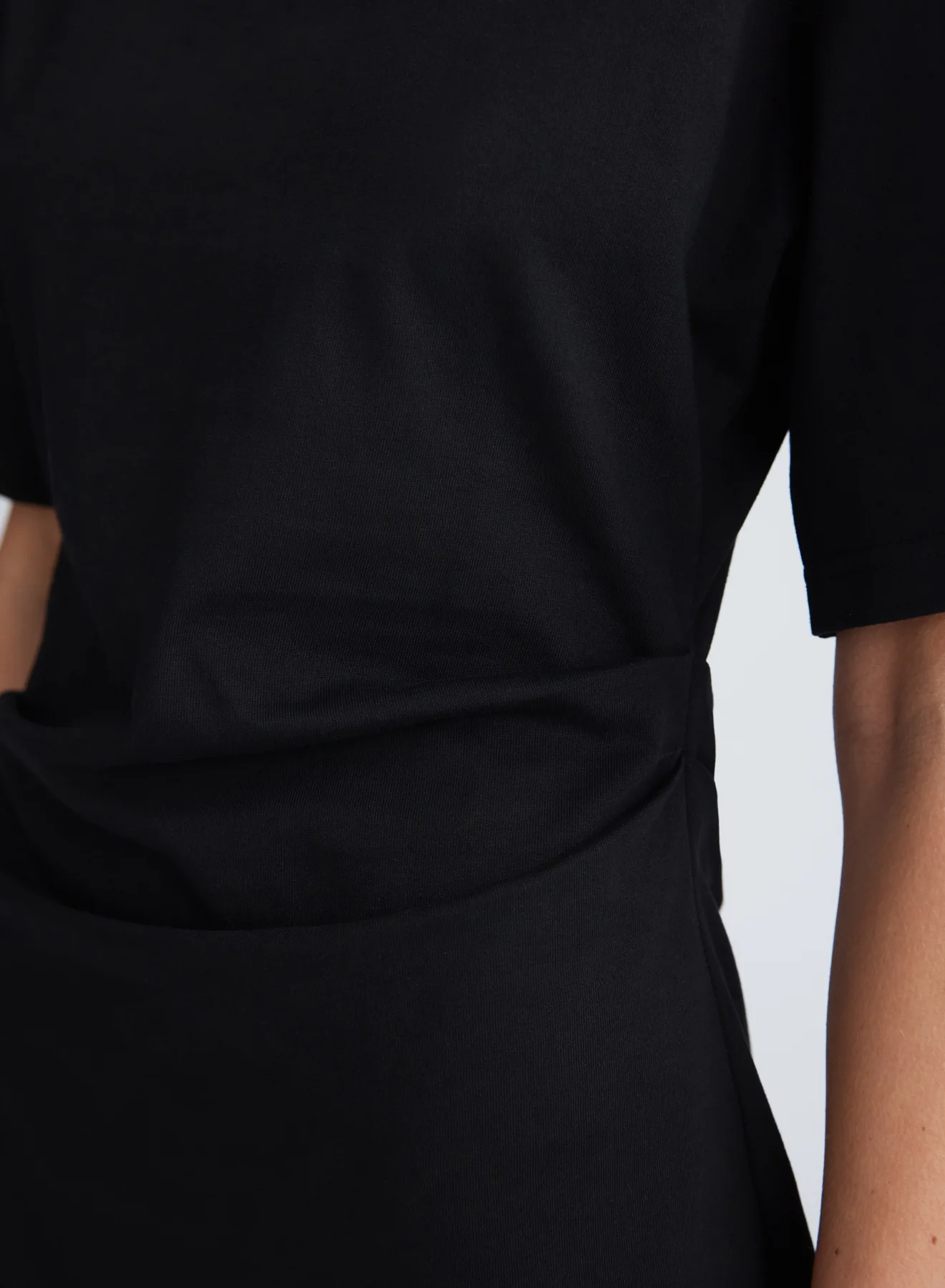 SKYLA DRESS (BLACK) - Image 8