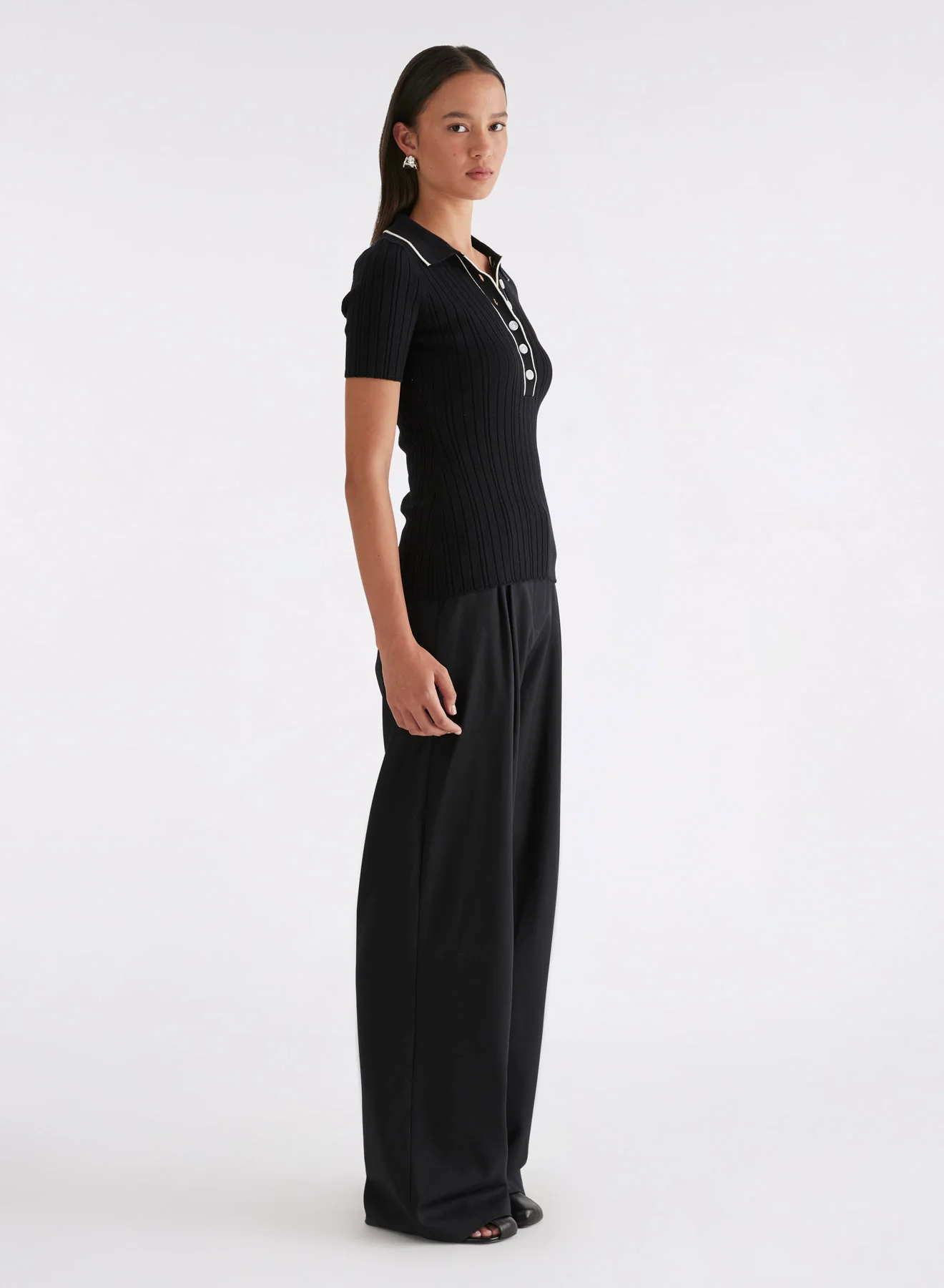 ZORA TOP (BLACK W/ SILENCE TRIM) - Image 3